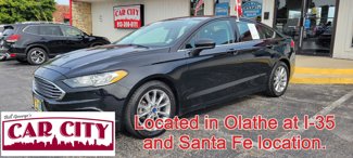 Used 2017 Ford Fusion SE w/ Fusion SE Technology Package image 1