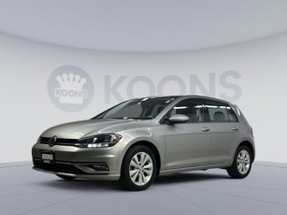 Used 2018 Volkswagen Golf SE image 1