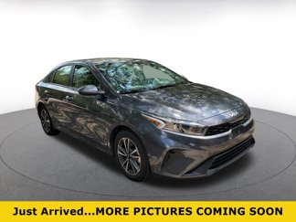 Used 2024 Kia Forte LXS image 1