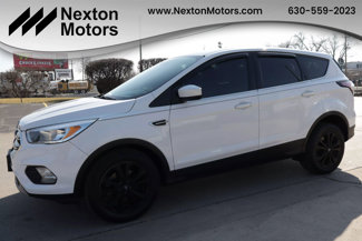 Used 2017 Ford Escape SE image 1