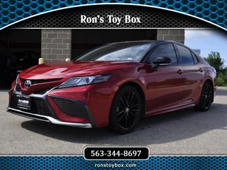 Used 2021 Toyota Camry XSE image 1