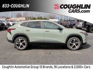 Used 2024 Chevrolet Trax RS w/ Driver Confidence Package image 1