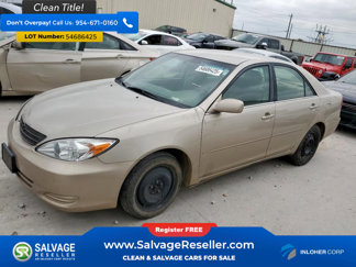 Used 2004 Toyota Camry image 1
