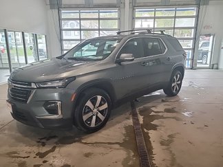 Used 2022 Chevrolet Traverse LT w/ LT Premium Package image 1