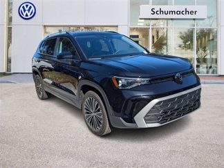 New 2025 Volkswagen Taos SE image 1