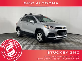Used 2020 Chevrolet Trax LT w/ LT Convenience Package image 1