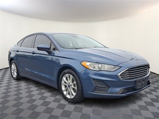Used 2019 Ford Fusion SE image 1