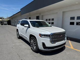 Used 2022 GMC Acadia Denali w/ Denali Ultimate Package image 1