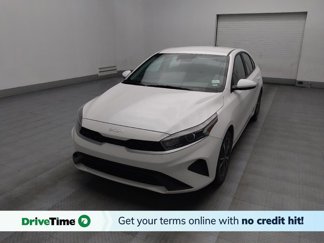 Used 2023 Kia Forte LXS image 1