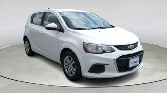 Used 2020 Chevrolet Sonic LT image 1