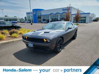 Used 2016 Dodge Challenger SXT Plus image 1
