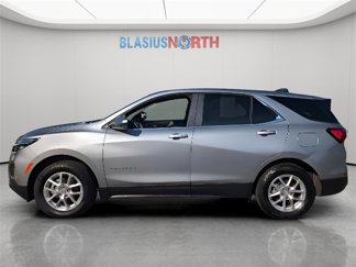 Used 2023 Chevrolet Equinox LT w/ Driver Convenience Package image 1