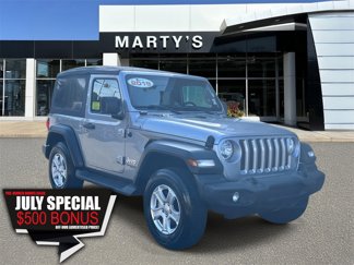 Used 2019 Jeep Wrangler Sport S image 1