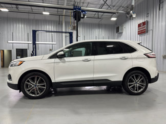 Used 2022 Ford Edge Titanium w/ Class II Trailer Tow Package image 1