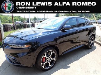New 2025 Alfa Romeo Tonale w/ Premium Package image 1