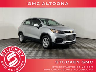 Used 2021 Chevrolet Trax LS image 1