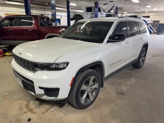 Used 2022 Jeep Grand Cherokee L Limited w/ MOPAR Finishing Package image 1