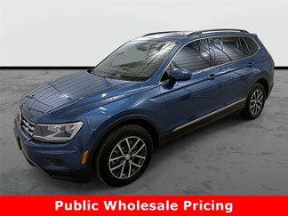 Used 2020 Volkswagen Tiguan SE w/ Panoramic Sunroof Package image 1