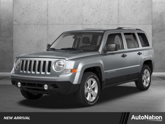 Used 2014 Jeep Patriot Latitude image 1