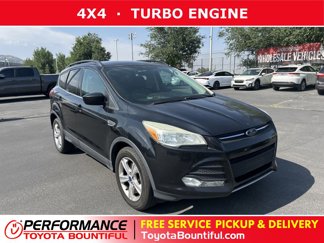 Used 2015 Ford Escape SE w/ Equipment Group 201A image 1