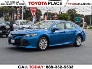 Used 2019 Toyota Camry LE image 1