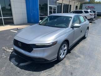 New 2025 Honda Accord LX image 1
