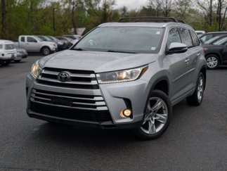 Used 2017 Toyota Highlander Limited image 1
