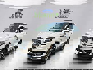 Used 2019 Lincoln Nautilus Reserve image 1