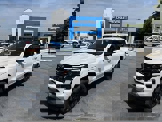 New 2025 Chevrolet Colorado Z71 w/ Technology Package image 1