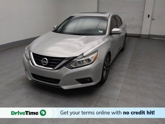 Used 2017 Nissan Altima 2.5 SL w/ Moonroof Package image 1
