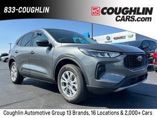 New 2024 Ford Escape Active image 1