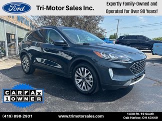Used 2022 Ford Escape Titanium w/ Class II Trailer Tow Package image 1