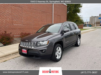 Used 2017 Jeep Compass Latitude image 1