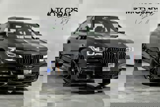 Used 2017 BMW 750i xDrive image 1