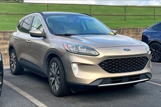 Used 2020 Ford Escape Titanium image 1