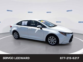 Used 2022 Toyota Corolla LE image 1
