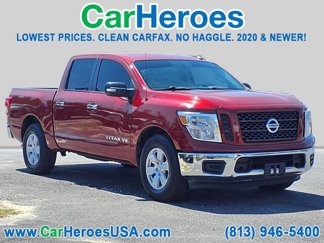 Used 2019 Nissan Titan SV image 1