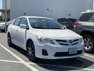 Used 2012 Toyota Corolla LE image 1