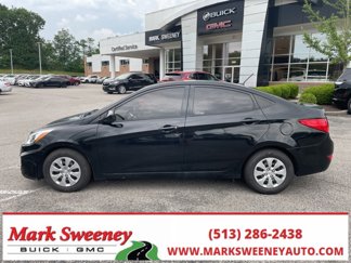 Used 2017 Hyundai Accent SE image 1