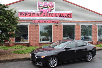 Used 2022 MAZDA MAZDA3 s image 1