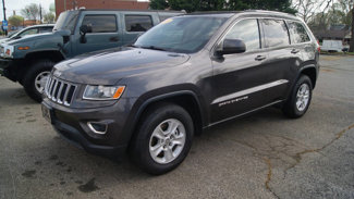 Used 2015 Jeep Grand Cherokee Laredo w/ Quick Order Package 23E image 1