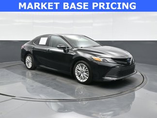 Used 2018 Toyota Camry XLE image 1