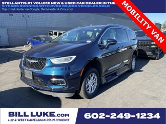 Used 2021 Chrysler Pacifica Touring-L w/ Premium & Safety Sphere Group image 1