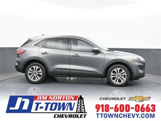 Used 2022 Ford Escape SEL image 1
