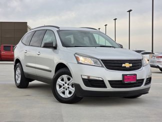 Used 2017 Chevrolet Traverse LS image 1