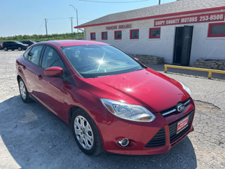 Used 2012 Ford Focus SE image 1