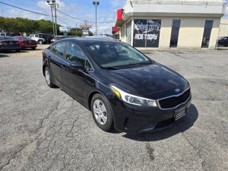 Used 2017 Kia Forte LX image 1