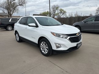 Used 2021 Chevrolet Equinox LT image 1