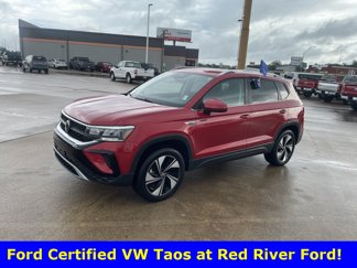 Used 2023 Volkswagen Taos SE image 1
