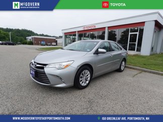Used 2016 Toyota Camry LE image 1